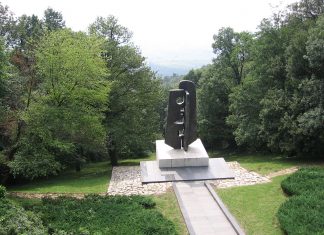 Spomenik sovjetskim ratnim veteranima na Avali Spomenik sovjetskim ratnim veteranima