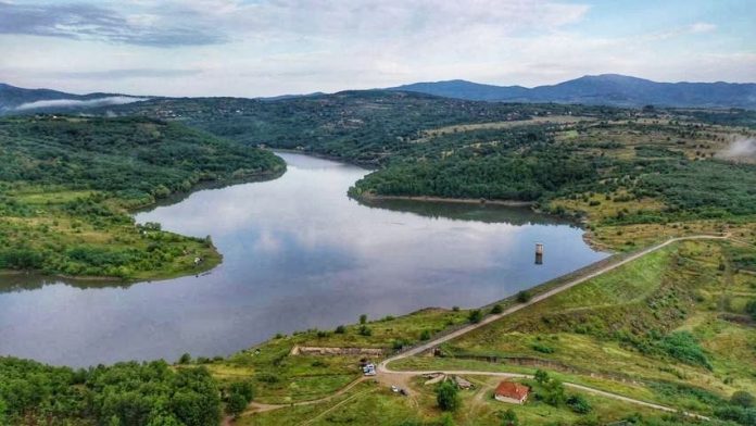 Brestovačko jezero