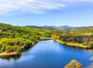 Borsko jezero – Biser Bora i istočne Srbije Borsko jezero