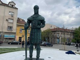 Spomenik despotu Stefanu Lazareviću u Beogradu Spomenik despotu Stefanu Lazareviću