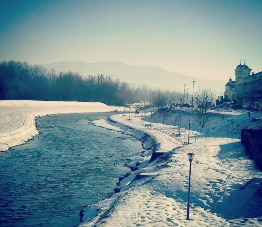 Rasina – Čarapansko more i zlatonosna reka Rasina