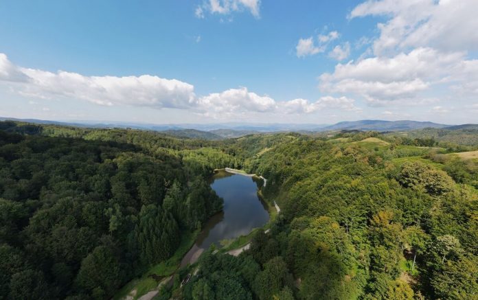 Radaljsko jezero