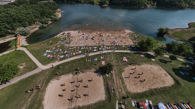 Borsko jezero