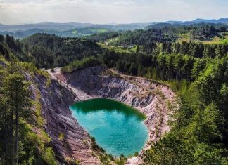 Tavničko jezero – Tirkizno plavi biser Zlatibora Tavničko jezero