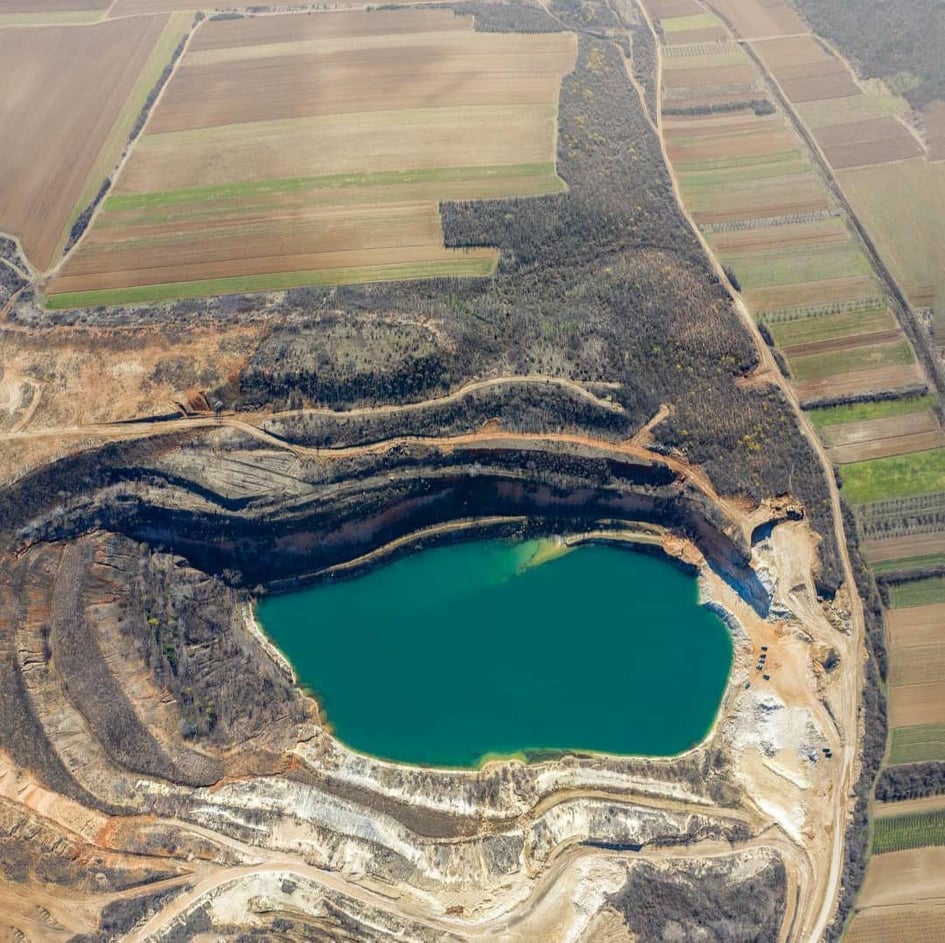 Bešenovačko jezero