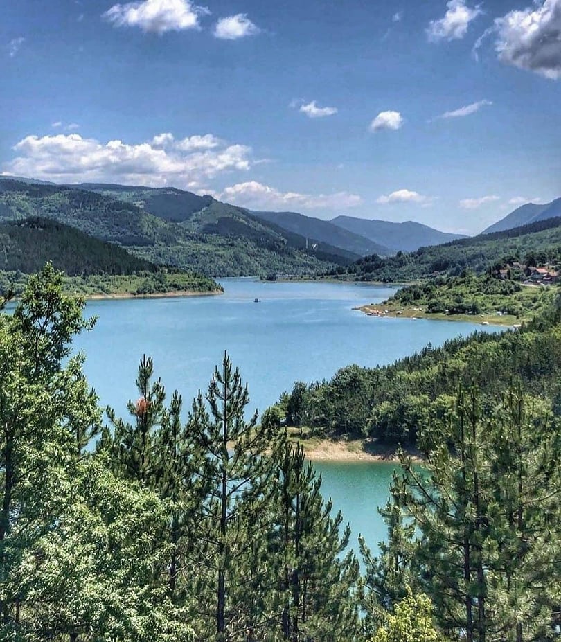 Zavojsko jezero