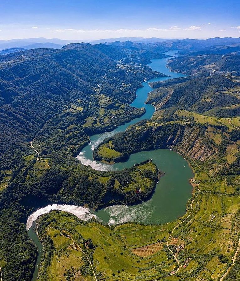 Zavojsko jezero