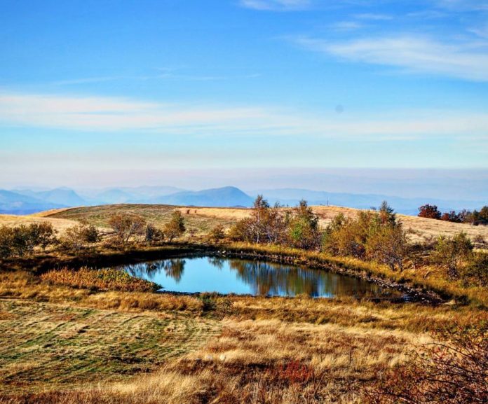 Jezero Nebeska suza