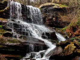Zaskovački vodopadi – Kompleks od četiri vodopada Zaskovački vodopadi