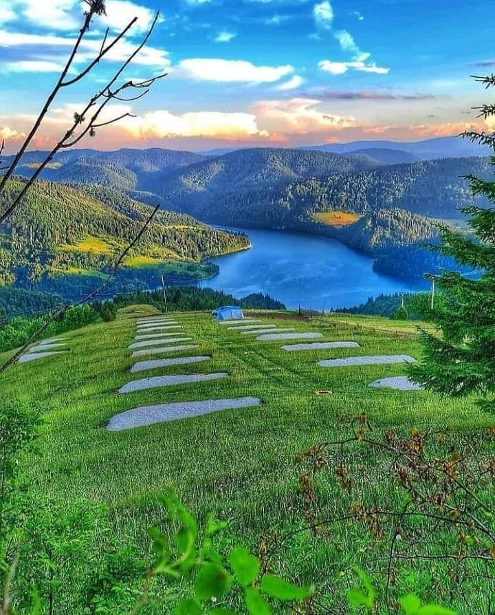 Zlatarsko jezero