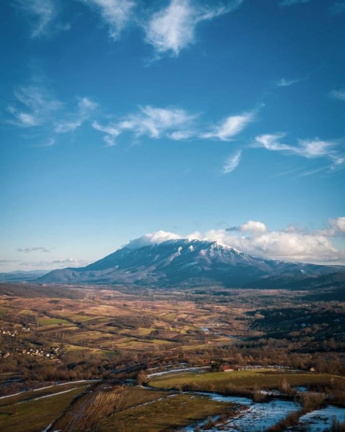 Obilazak planine Rtanj – Putešestvije Čika Zokija Obilazak planine Rtanj