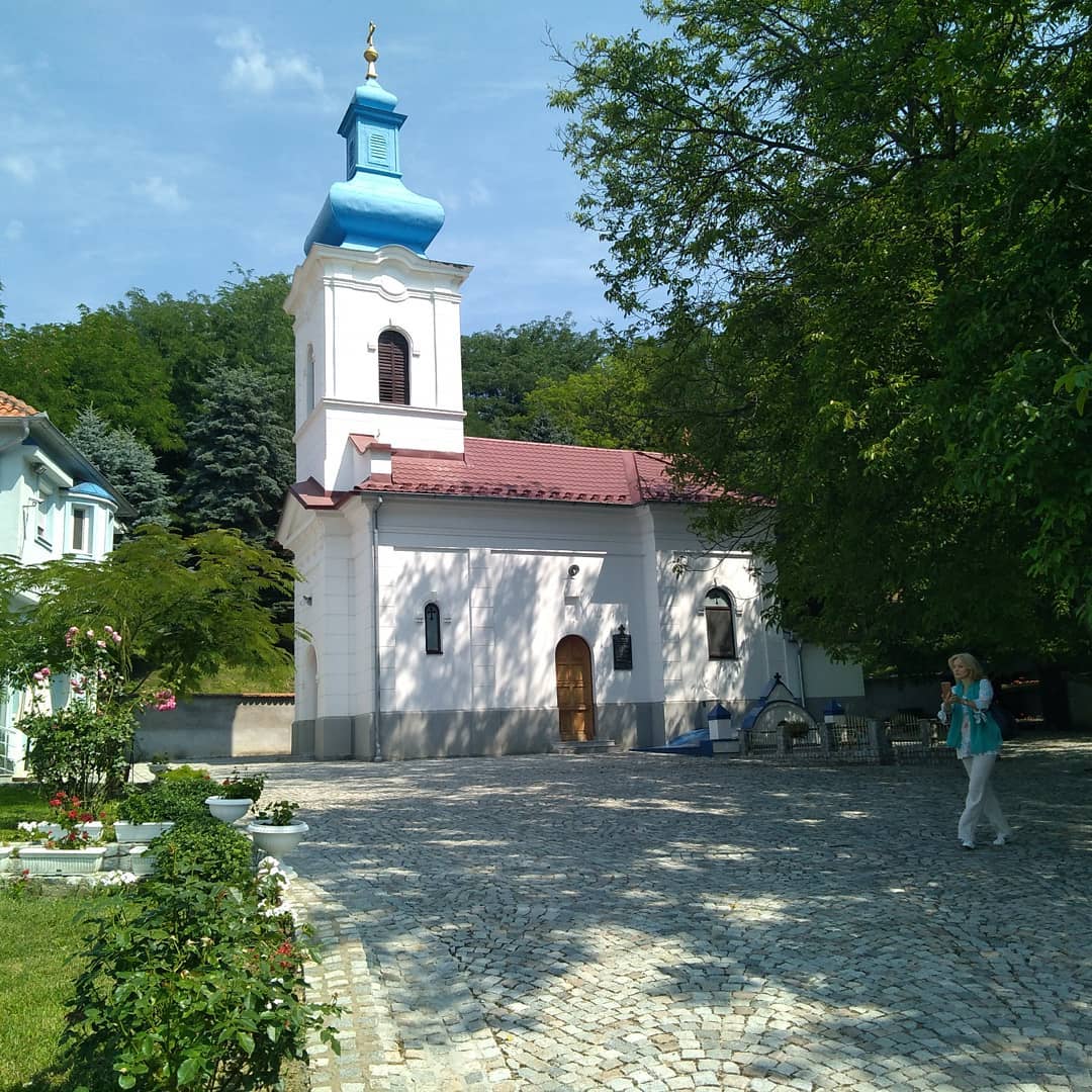 Manastir Berkasovo