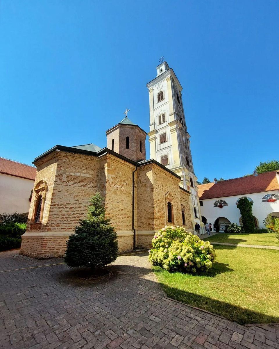 Manastiri na Fruškoj gori - Manastir Velika Remeta